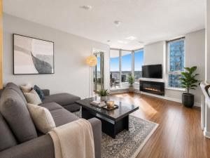 Prime 2BR Vancouver Stay beside Stadium-Chinatown Station