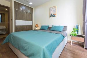 Vinhomes Central Park - Spacious 83m2 - 2 Bedroom Apartment