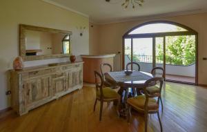 Beautiful Apartment In Poppi With Wifi