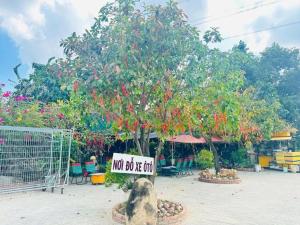 Hoa Viên Homestay Rừng Lan