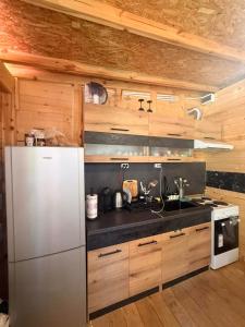 Luxury Beachfront Bungaloo in Kavatsi
