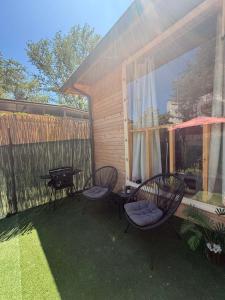 Luxury Beachfront Bungaloo in Kavatsi