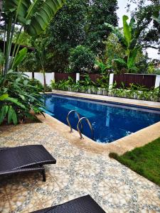 The Transient Villa Hotel and Suites