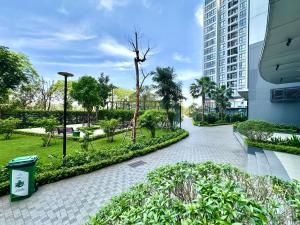 Bright Romantic Studio Apartment Near Keangnam Landmark72 Hanoi Vietnam Area