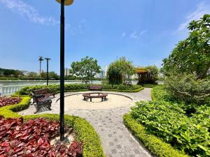 Peaceful Luxury Residence with Beautiful View at Green Bay Hanoi District