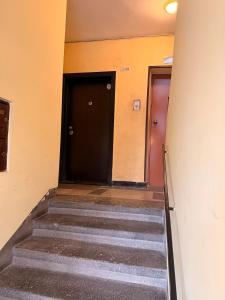 Modern 2BR Apartment Fast WiFi Near NDK