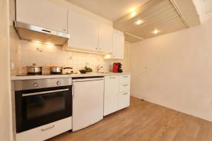 Casa Cecilia Ascona 500m from the Lake - Happy Rentals