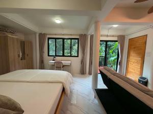 Khaoraa Terrace Room5
