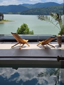 Moon Lake Bicaz - Aurora Sky