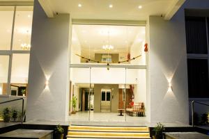 Hotel The Nature Regency