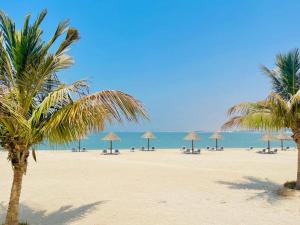 Relaxing Sea View Getaway in Bab Al Bahr