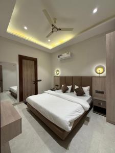 Hotel sky inn