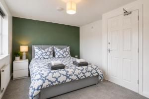 6-Bedroom House Somerset - Ideal for Group Stays