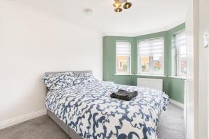 6-Bedroom House Somerset - Ideal for Group Stays
