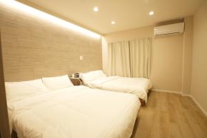 Jades Hotel