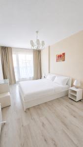South Bay Residence 2Bdrm Ap with Pool and SPA