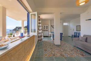 Grecale Beachfront Apartment direct beach access