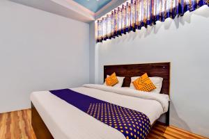 SPOT ON Hotel Pushp Niwas