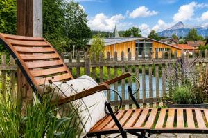 Ferienhaus Bachperle - Alpenidyll mit Kamin, Balkon oder Terrasse für Genießer
