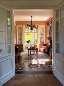 Le jardin des poetes - Suite avec salle deau