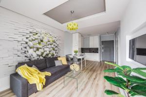 Yellow Apartment by KRAMM