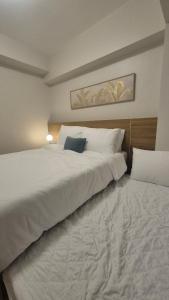 2BR with 2TB near PICC and MOA La Verti Residences-Pasay