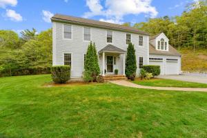 Cape Cod Retreat with Private Pool, Fire Pit & 4 Bedrooms in Massachusetts