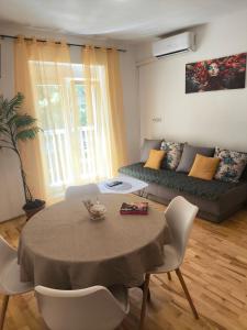 Aurora apartman