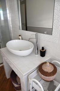 Casa Solare Bright and Spacious 2BR near Center with AIRco
