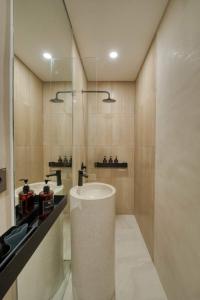 Cozy 1BR Villa With Private Pool in Balangan