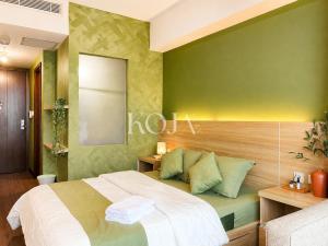 HOKKA Best! Highest & Golf View Karawaci UResidence2