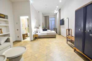 Evilion Suites