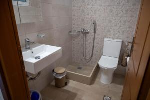 TRIANTAFYLLOY ROOMS