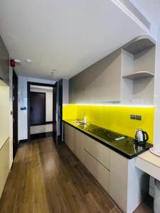 Căn hộ nghỉ dưỡng Khách sạn view biển LAzur Cửa Lò