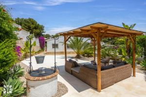 Villa Pura Vida by Abahana Villas