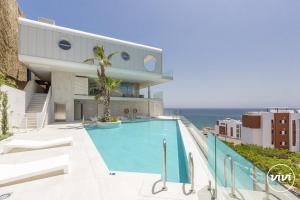 ViVI Homes - Vista Mar Pool - View - Terrace