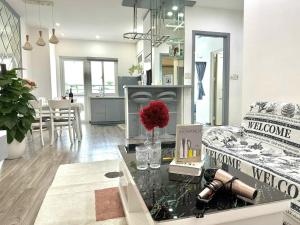 Apartment căn hộ 2PN view TP biển
