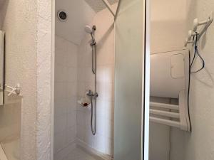 Studio plage du Grazel avec parking privé - GN590-002
