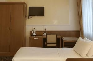 Dado Hotel International