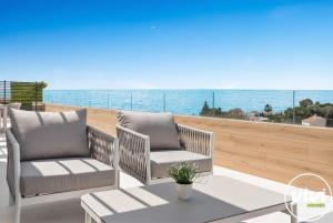 ViVi Homes - The Essence - Sea Views - Terrace - Pool - Gym