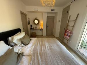 3308 Villa Oasis