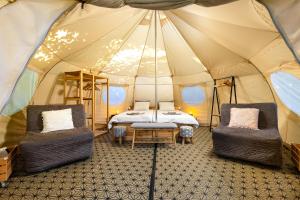 Glamping Villa with mineral Pool near Sofia,Plovdiv