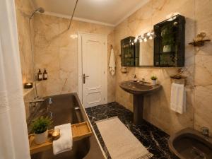 Villa Isabel by Vintage Villas