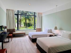 Hotel Sân Golf West Lakes - Khách sạn Hậu Nghĩa