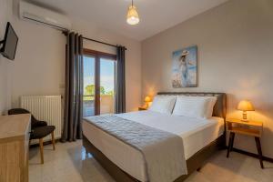 Elena Apartments & Studios