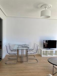 Apartamento reformado frente a viveros