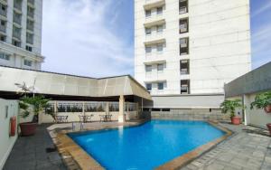 Gorgeous & Comfy 2BR at Braga City Walk Apartment By Travelio