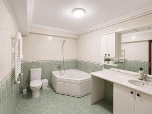 Spacious City View Home in a Central Location