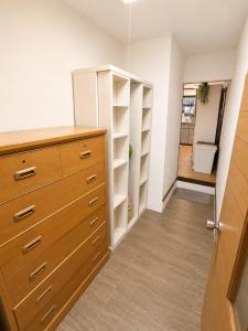 Private House -2 Bath 2 Toilet-4 min by train to Namba