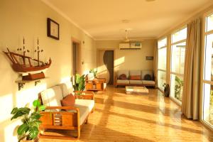 Sea Turtles Guest House
